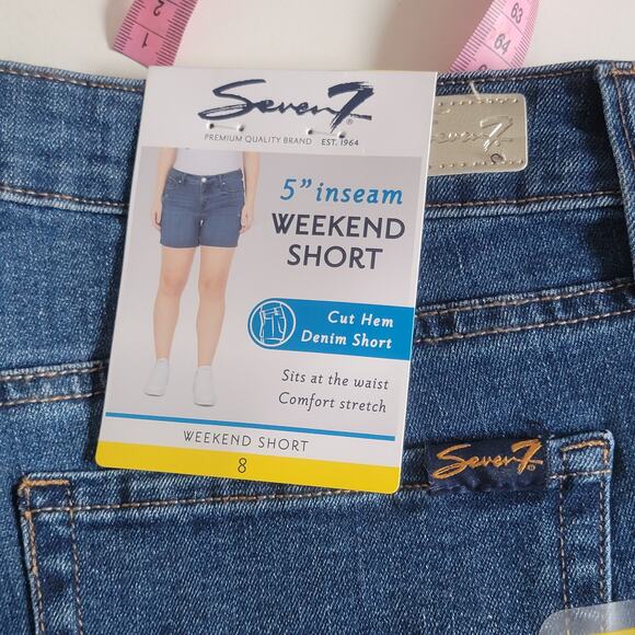 Stretchy Distressed Blue Denim Weekend Cutoff Shorts Sz 8 - Picture 1 of 10